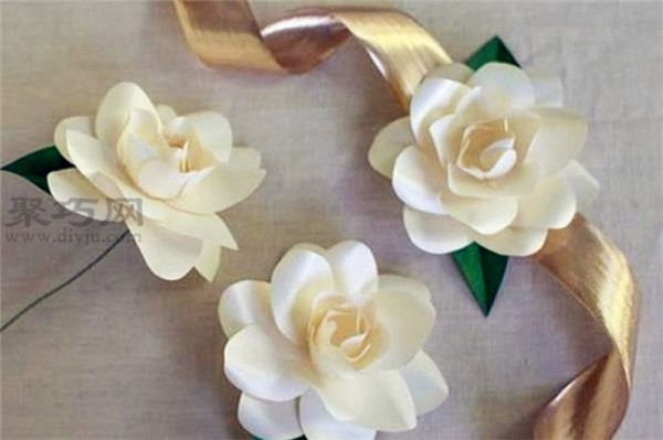 Tutorial on making handmade gardenia flowers from cardboard How to make handmade gardenia flowers