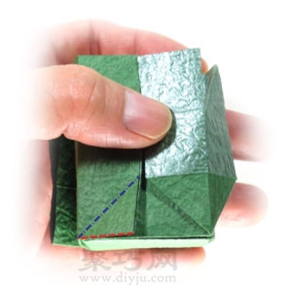 How to fold a three-dimensional cube? This three-dimensional cube folding method will teach you