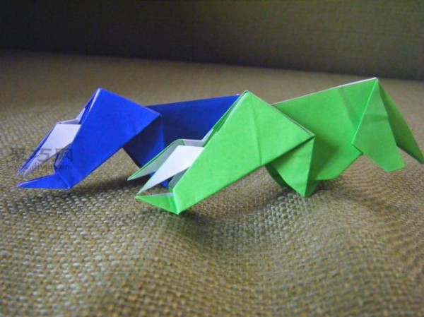 How to Origami Triceratops Three-dimensional Dinosaur Origami Illustrated Tutorial