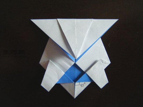 Childrens small animal origami tutorial teaches you how to fold a 3D turtle