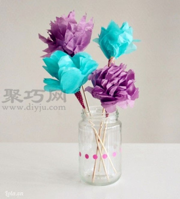 Simple folding method of paper flowers. How to DIY paper flowers from silk paper.