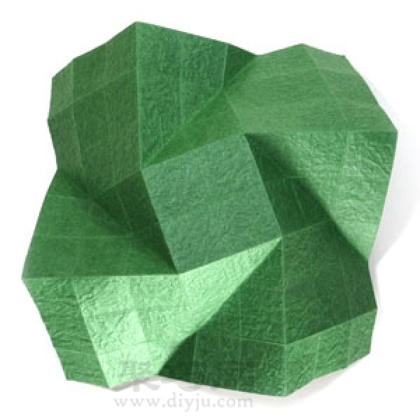 How to fold a three-dimensional cube? This three-dimensional cube folding method will teach you