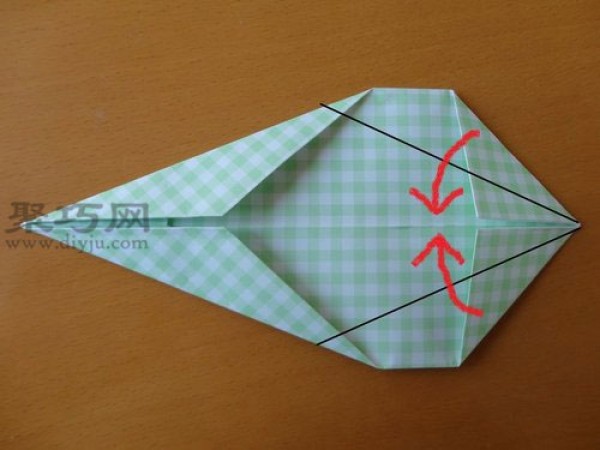 Simple origami boat step-by-step illustration, a must-read for children to learn origami boat