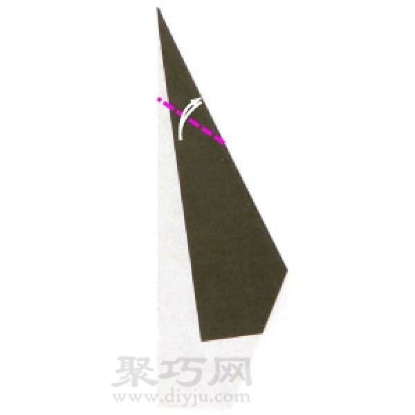 Illustration of folding method for kindergarten origami baby penguin