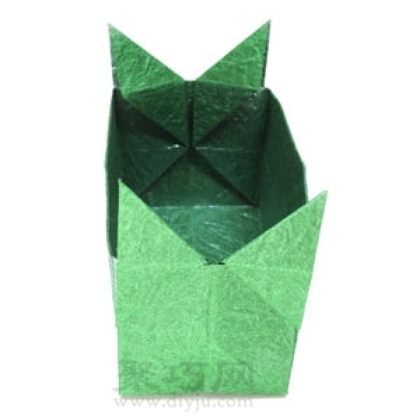 Illustration of folding origami butterfly box