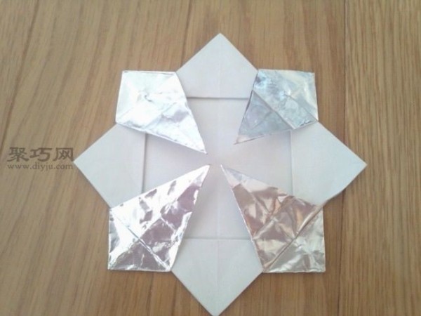 How to Make a Fun Origami Silver Medal