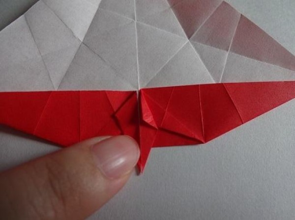 Tutorial on making Christmas origami eight-pointed star How to make small Christmas decorations through origami