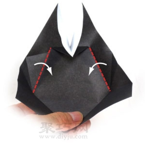 Simple origami panda face folding method