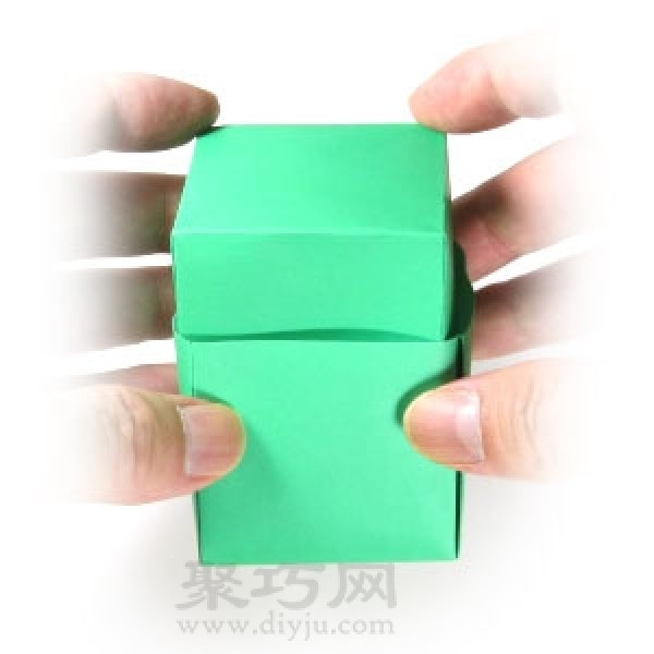 Origami cube box illustration simple illustration