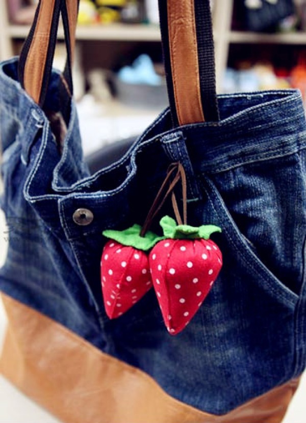 Handmade Fabric Pendant Cute Strawberry Pendant DIY Tutorial