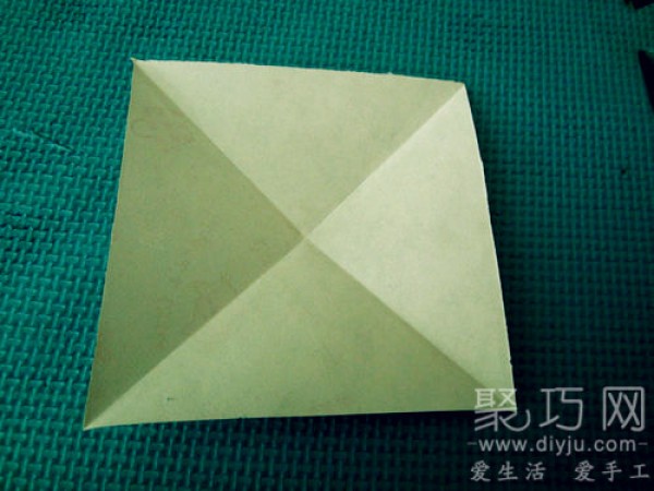 How to fold a paper crane How to fold a paper crane