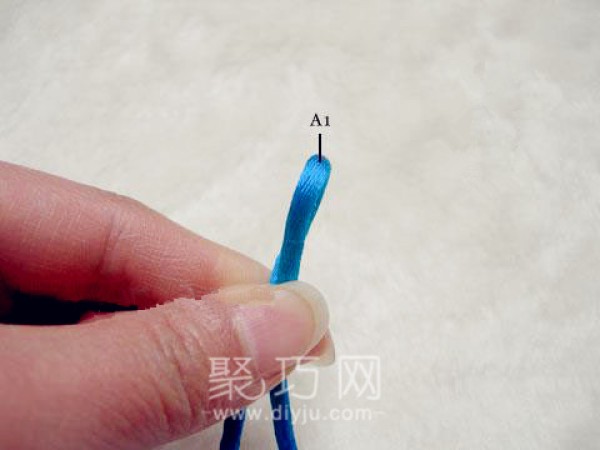 How to braid Tuanjin Knot. Illustration of the double-line braiding method of solid six-ear Tuanjin Knot in Chinese knot.