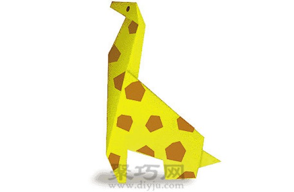 Origami tutorial for a long-necked giraffe