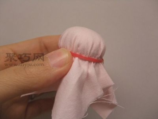 Creative needle bag making tutorial: Use plastic bottle caps to make needle bags