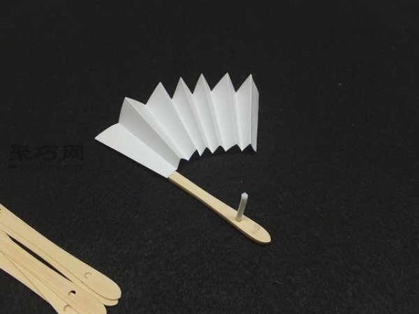 Handmade folding fan making tutorial: DIY an exquisite small folding fan