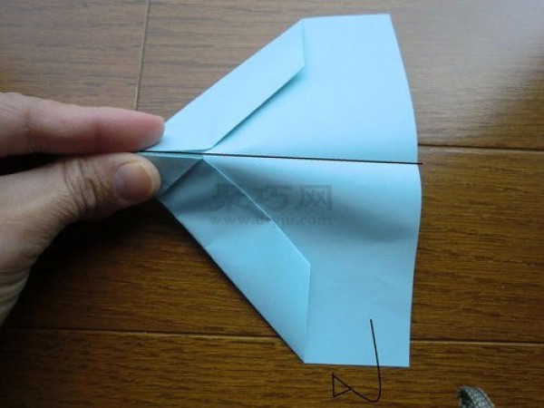 Illustration of how to fold a jet plane How to fold an Avenger plane