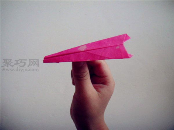 Origami lesson plan for small classes in kindergarten: Origami airplane. How to fold origami airplane for children.