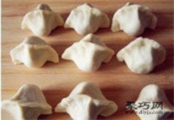 How to make mutton and carrot dumplings How to make mutton dumplings, a must-have for the Chinese New Year