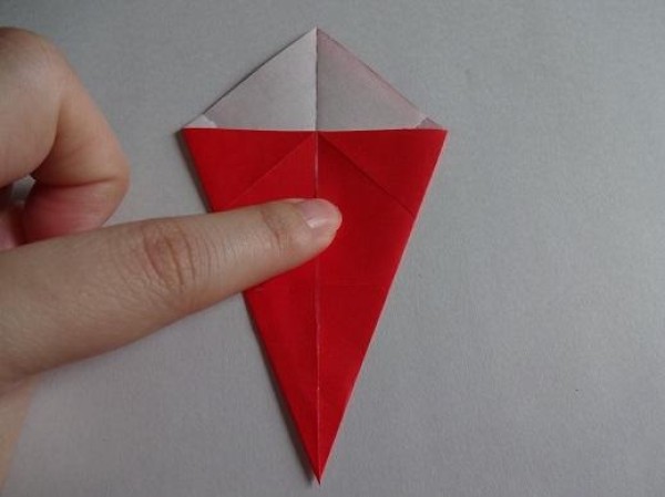 Tutorial on making Christmas origami eight-pointed star How to make small Christmas decorations through origami