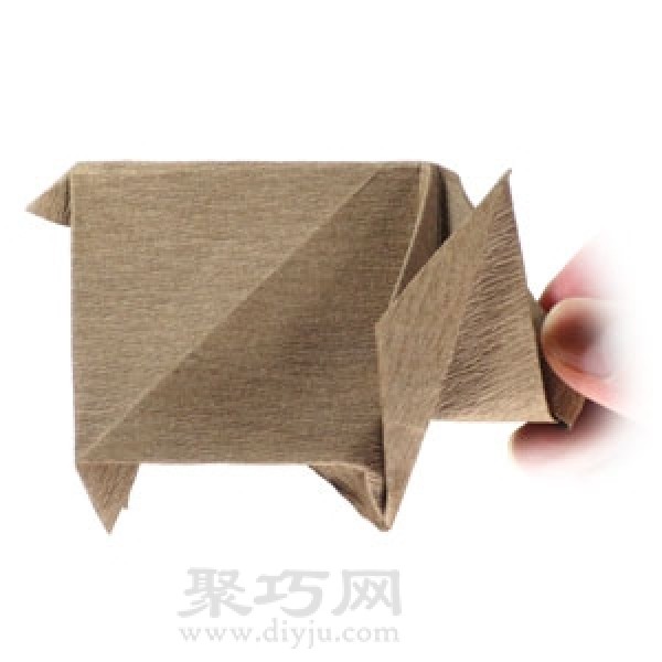 Three-dimensional rhinoceros origami method