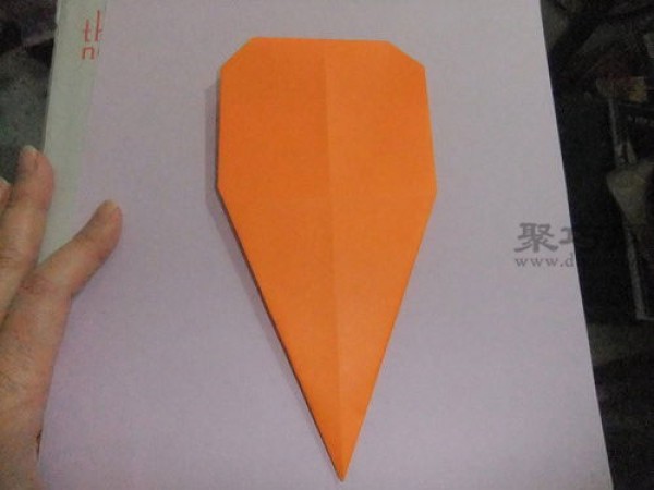 How to make origami carrots Teach you how to make origami carrots with paper