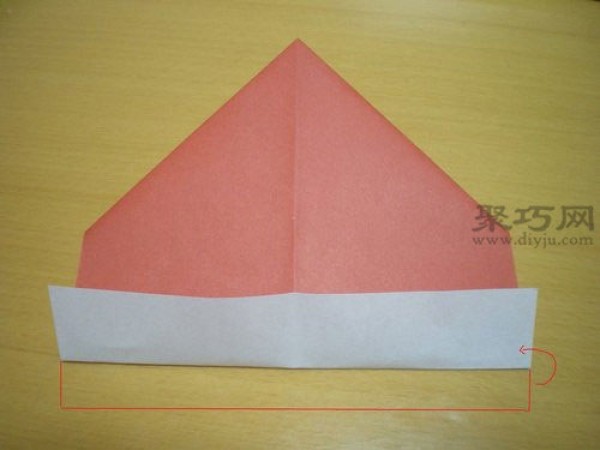 How to fold a paper hat. How to fold a paper hat in five steps.