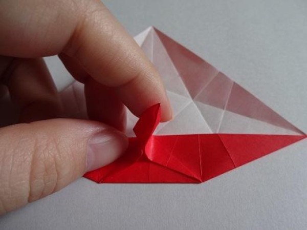 Tutorial on making Christmas origami eight-pointed star How to make small Christmas decorations through origami