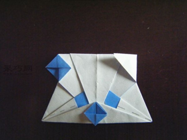 Giant panda hand-folded paper art creative three-dimensional giant panda origami tutorial