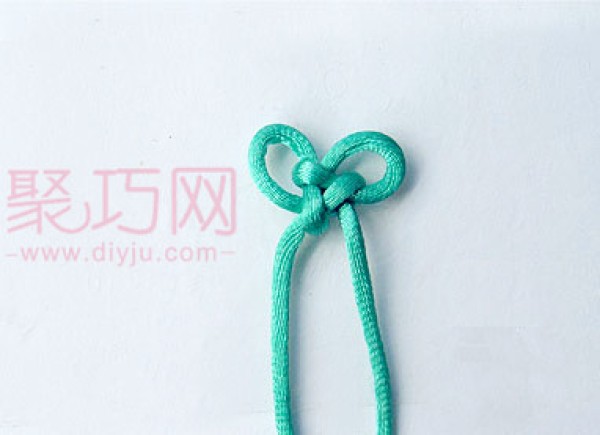 Basic Chinese knot tutorial: three-eared sorrel knot method