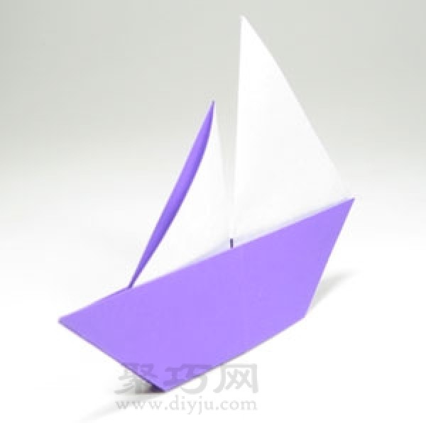 How to make a beautiful and easy origami sailboat? Illustrated tutorial on origami of a double-sailed dinghy