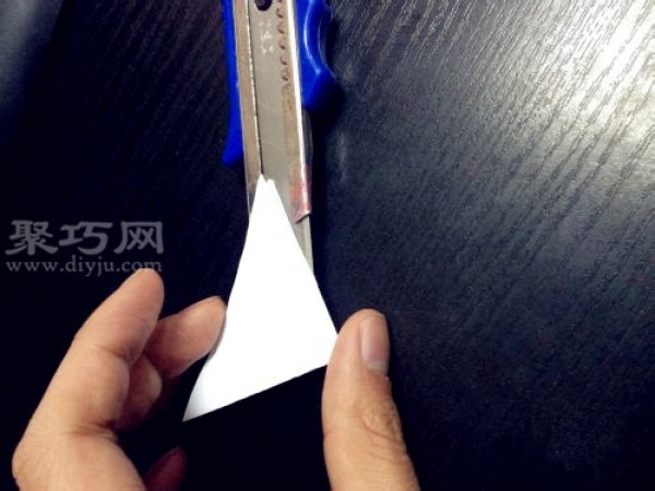 How to make a paper windmill Let’s make a paper windmill together