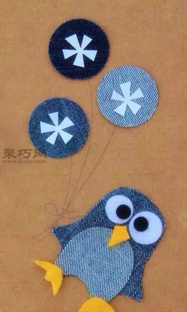 DIY animal cloth stickers on old jeans. Use jeans waste to make cloth stickers.