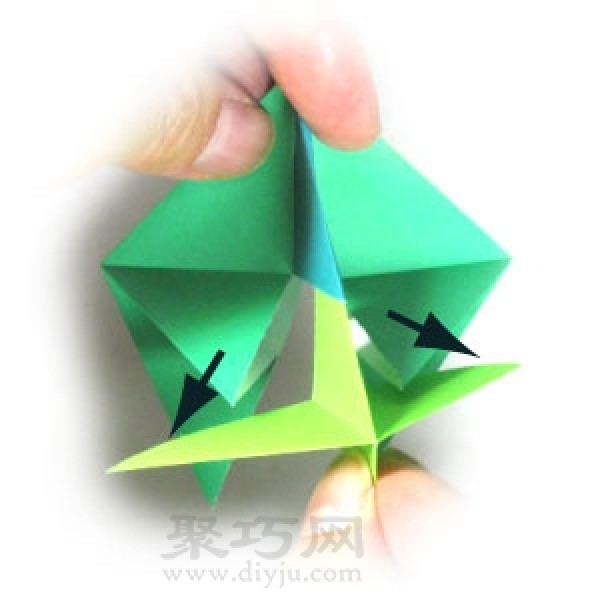 How to fold a top using square paper? Let’s learn this simple paper top origami