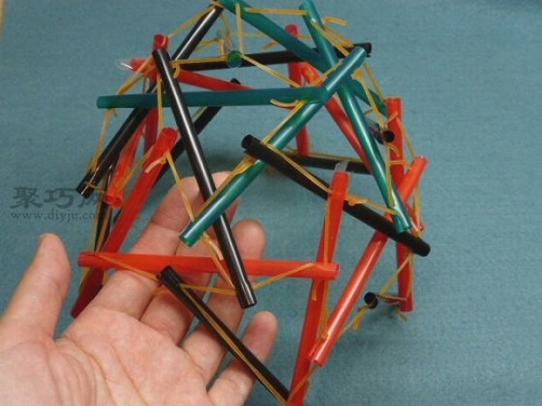 Tutorial on making polyhedral rubber band toy balls, a different craft fun