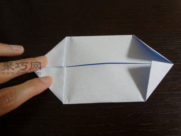 Simple Origami Boat Illustrated Tutorial Teach you how to make an origami boat