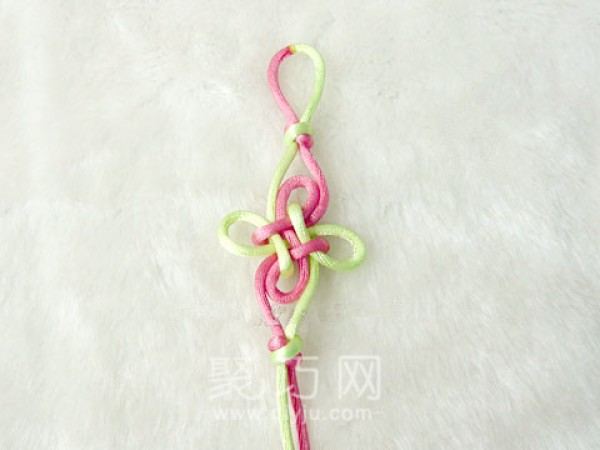 Illustration of braiding Chinese sorrel knot Chinese style bow knot