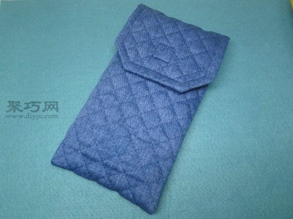 Mini mobile phone bag hand-making tutorial teaches you how to make a mobile phone clamshell bag