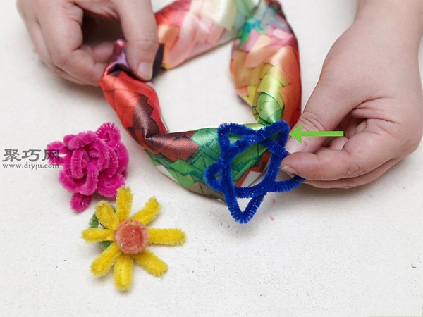 Steps to make baby hair ties How to make baby hair ties