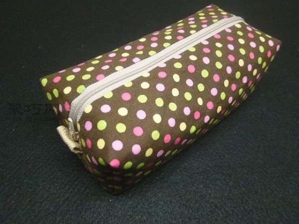 Zipper cosmetic bag handmade tutorial Teach you how to make a zippered handmade bag