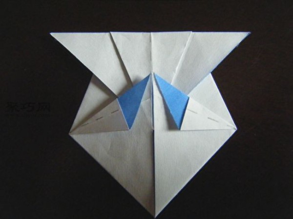 Giant panda hand-folded paper art creative three-dimensional giant panda origami tutorial