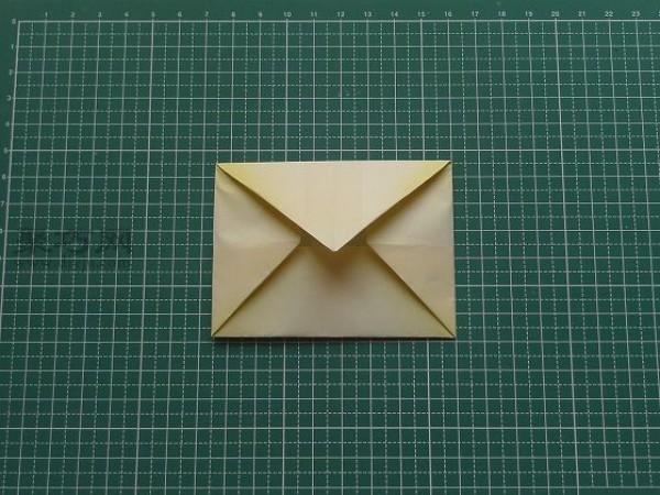 Origami red envelope step-by-step tutorial allows you to easily learn how to make origami red envelopes