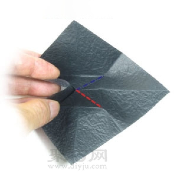 Basic origami folding method: right diamond fold