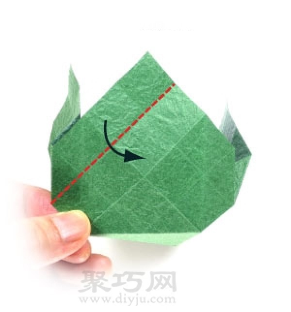 Simple origami illustration of a square box with lid