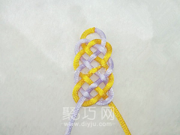 Illustrated tutorial on how to weave the Chinese Knot (Gangmu Knot)