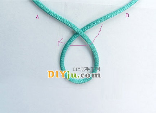 Illustrated tutorial on how to tie the eight-character Chinese knot. How to tie the eight-character knot.