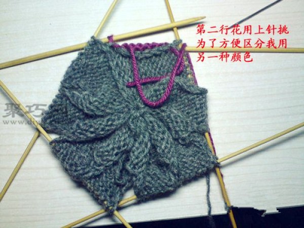 Tutorial on knitting woolen hats for the elderly. Teach you how to knit round woolen hats.