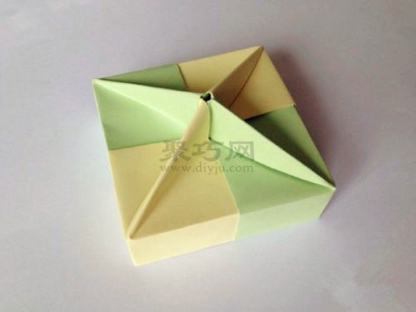 How to fold a square paper box lid How to fold a square box lid