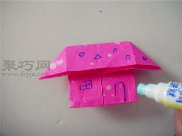 Origami lesson plan for small classes in kindergarten: Origami small house How to fold a small house