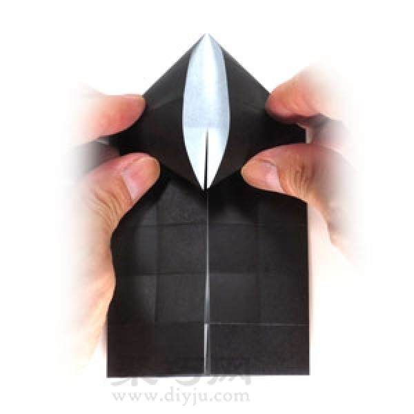 Origami Batmans Face Illustrated Tutorial