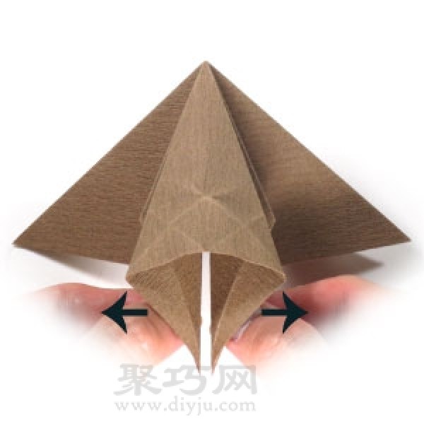 Three-dimensional rhinoceros origami method